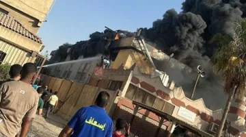 إصابة 11 شخصًا إثر حريق بمصنع بلاستيك بالمنطقة الصناعية في أكتوبر
