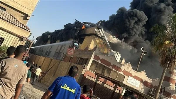 إصابة 11 شخصًا إثر حريق بمصنع بلاستيك بالمنطقة الصناعية في أكتوبر إصابة 11 شخصًا إثر حريق بمصنع بلاستيك بالمنطقة الصناعية في أكتوبر