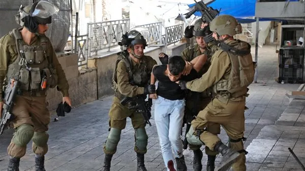 إصابة 8 فلسطينيين بنيران الاحتلال في نابلس إصابة 8 فلسطينيين بنيران الاحتلال في نابلس