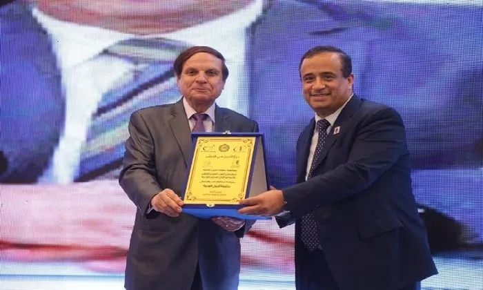 إعلام السويس يتألق في المهرجان العربي لعلوم الإعلام ويحصد جائزتين إعلام السويس يتألق في المهرجان العربي لعلوم الإعلام ويحصد جائزتين