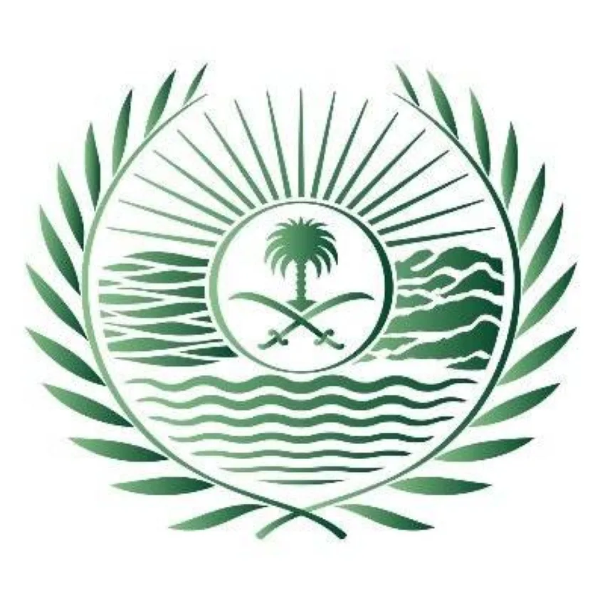 إلقاء القبض على مواطن انتهك قوانين البيئة من خلال الرعي في محمية. إلقاء القبض على مواطن انتهك قوانين البيئة من خلال الرعي في محمية.