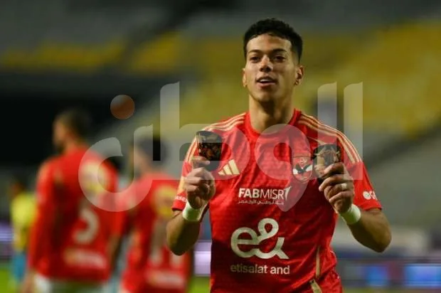 إمام عاشور يتلقى عرضا سعوديا ضخما.. وتحرك سريع في الأهلي (خاص) إمام عاشور يتلقى عرضا سعوديا ضخما.. وتحرك سريع في الأهلي (خاص)