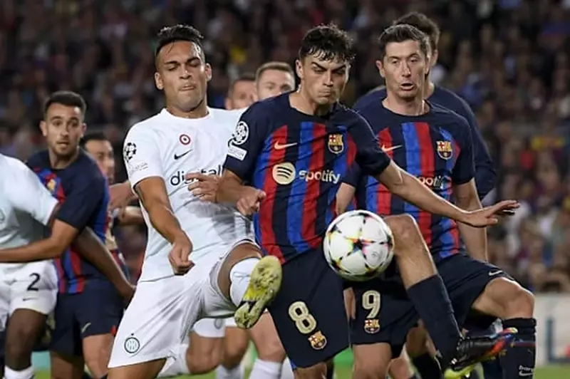 إنتر ميلان ضد برشلونة.. الموعد والقناة الناقلة لقمة دوري الأبطال إنتر ميلان ضد برشلونة.. الموعد والقناة الناقلة لقمة دوري الأبطال