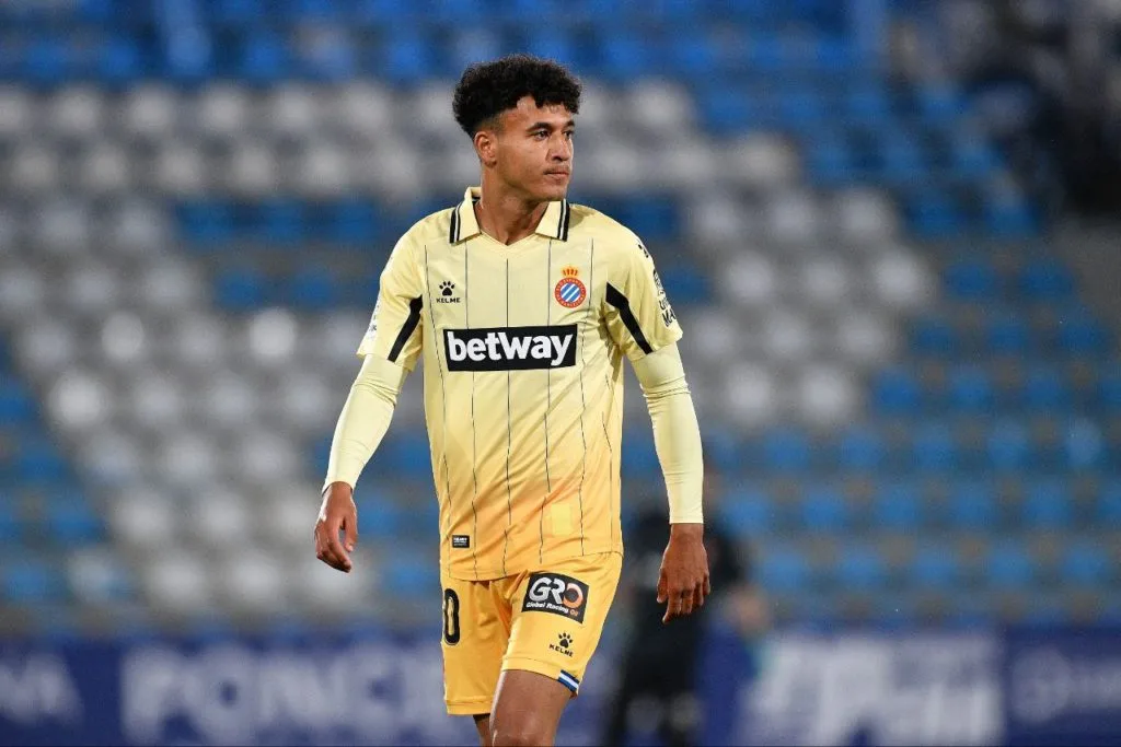 إيقاف عمر الهلالي في الدوري الإسباني إيقاف عمر الهلالي في الدوري الإسباني