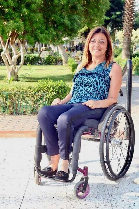 إيمان كريم: ذوو الإعاقة يعيشون عصرًا ذهبيًا وحصدوا نصيبٍ الأسد من امتيازات قانون العمل الجديد إيمان كريم: ذوو الإعاقة يعيشون عصرًا ذهبيًا وحصدوا نصيبٍ الأسد من امتيازات قانون العمل الجديد