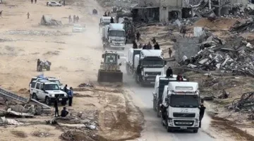 غزة: مقتل 8 فلسطينيين، منهم 3 بنيران الاحتلال، أثناء سعيهم للحصول على مساعدات