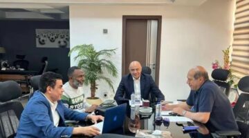 اتحاد الكرة يبحث مع أحمد الكاس خطة الاستعداد لكأس العالم للناشئين