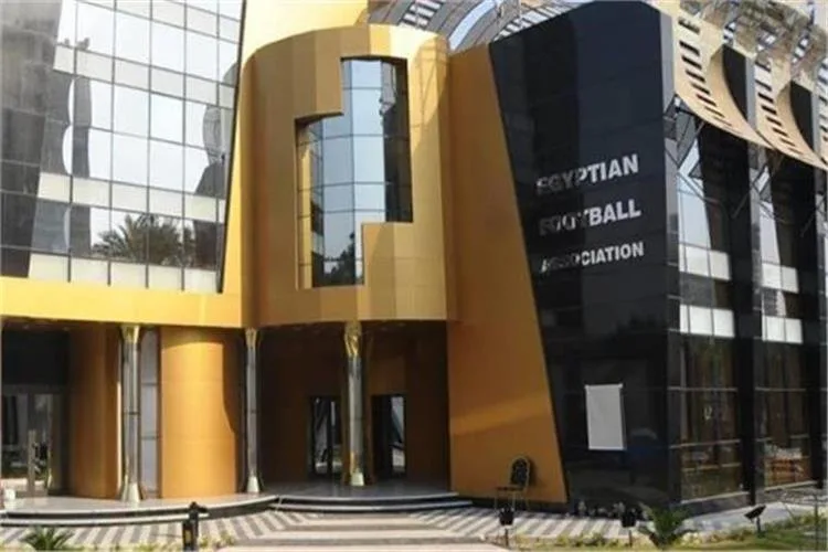 اتحاد الكرة يستعرض متطلبات التسجيل للموسم الجديد يوم الثلاثاء المقبل اتحاد الكرة يستعرض متطلبات التسجيل للموسم الجديد يوم الثلاثاء المقبل