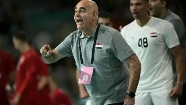 اتحاد اليد يكرم باستور مدرب المنتخب.. ويناقش برنامج الإعداد لأولمبياد 2028 اتحاد اليد يكرم باستور مدرب المنتخب.. ويناقش برنامج الإعداد لأولمبياد 2028