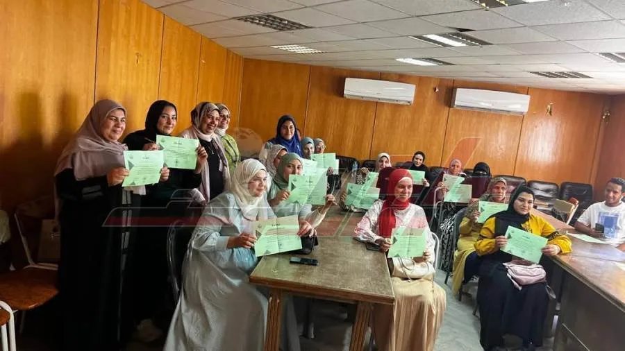 اختتام دورة تدريبية في الاستقبال والطوارئ بكفر الشيخ