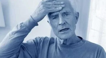 اختراق علمي جديد يساعد في التنبؤ المبكر بظهور أعراض مرض الزهايمر الوراثي
