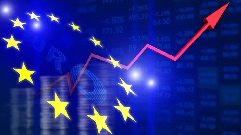 ارتفاع الأسهم الأوروبية مع انخفاض عوائد السندات الأمريكية ارتفاع الأسهم الأوروبية مع انخفاض عوائد السندات الأمريكية