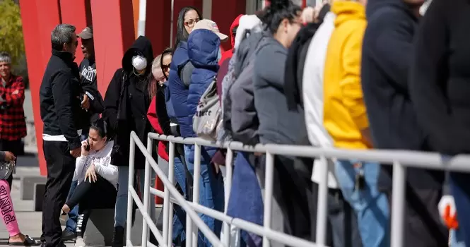 ارتفاع طلبات إعانة البطالة الأسبوعية في الولايات المتحدة أكثر من المتوقع ارتفاع طلبات إعانة البطالة الأسبوعية في الولايات المتحدة أكثر من المتوقع