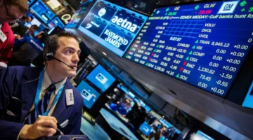 ارتفاع مؤشرات البورصة الأمريكية بعد التوصل لاتفاق بشأن تخفيض الرسوم الجمركية بين الولايات المتحدة والصين