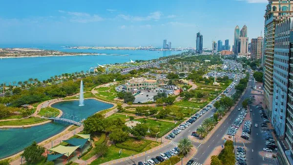 ارتفاع معدلات التوظيف بشركات القطاع الخاص في الإمارات خلال أبريل ارتفاع معدلات التوظيف بشركات القطاع الخاص في الإمارات خلال أبريل