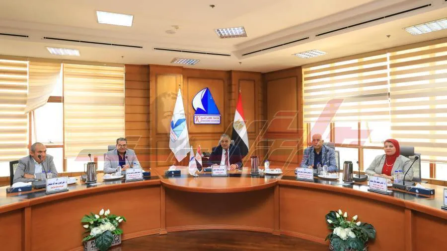 استراتيجية تسويق للمعامل المركزية في كليات جامعة كفر الشيخ