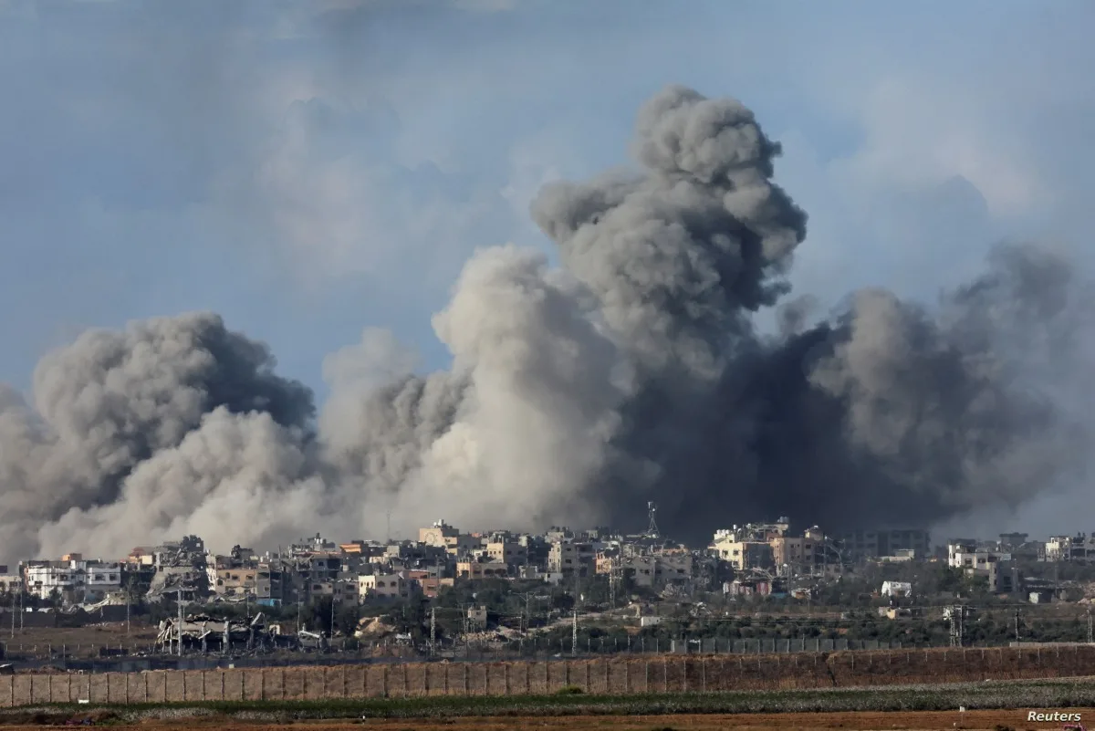 استشهاد 7 فلسطينيين وإصابة آخرين جراء القصف الإسرائيلي المتواصل على قطاع غزة استشهاد 7 فلسطينيين وإصابة آخرين جراء القصف الإسرائيلي المتواصل على قطاع غزة