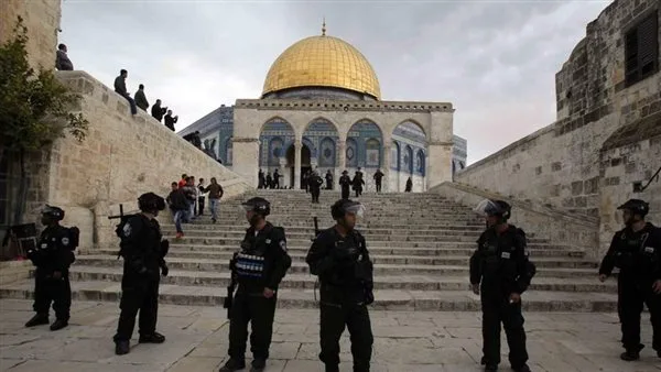 استفزاز آخر في القدس.. وزير الأمن القومي الإسرائيلي يدخل الأقصى استفزاز آخر في القدس.. وزير الأمن القومي الإسرائيلي يدخل الأقصى