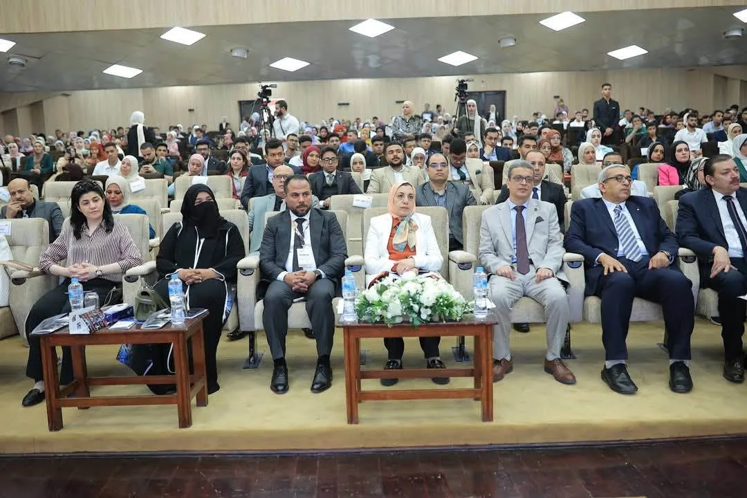 استمرار فعاليات المؤتمر السنوى الرابع لطلاب الدراسات العليا في العلوم التطبيقية بجامعة بنها استمرار فعاليات المؤتمر السنوى الرابع لطلاب الدراسات العليا في العلوم التطبيقية بجامعة بنها