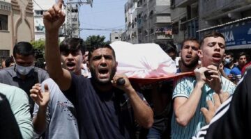 استُشهاد 7 فلسطينيين بينهم طفلة في قصف الاحتلال على عدة مناطق بغزة