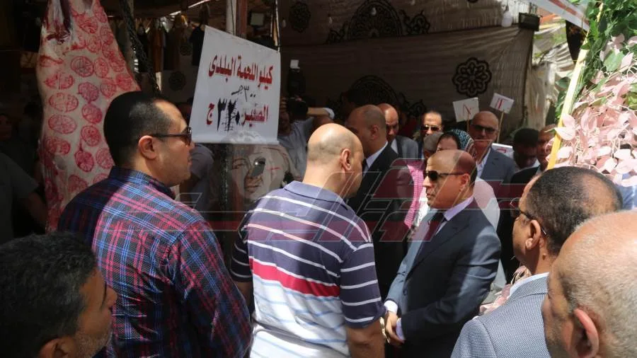 افتتاح سوق “اليوم الواحد” للمنتجات الغذائية والاستهلاكية مع تخفيضات تصل إلى 30% افتتاح سوق “اليوم الواحد” للمنتجات الغذائية والاستهلاكية مع تخفيضات تصل إلى 30%