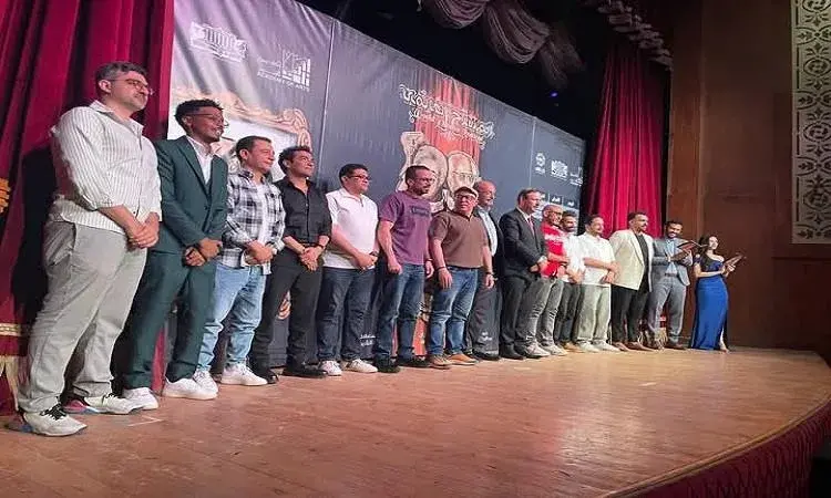 افتتاح  وتكريم رموز بارزة فى المهرجان العالمى للمسرح