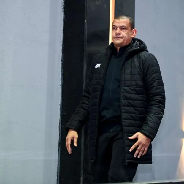 اقتراح من 4 أعضاء بالمجلس.. اعرف مصير عبد الواحد السيد في الزمالك اقتراح من 4 أعضاء بالمجلس.. اعرف مصير عبد الواحد السيد في الزمالك