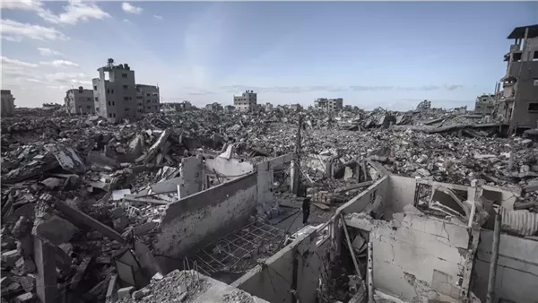 عشائر غزة: السماح المحدود لوصول المساعدات من الاحتلال يعد تضليلاً للرأي العام عشائر غزة: السماح المحدود لوصول المساعدات من الاحتلال يعد تضليلاً للرأي العام