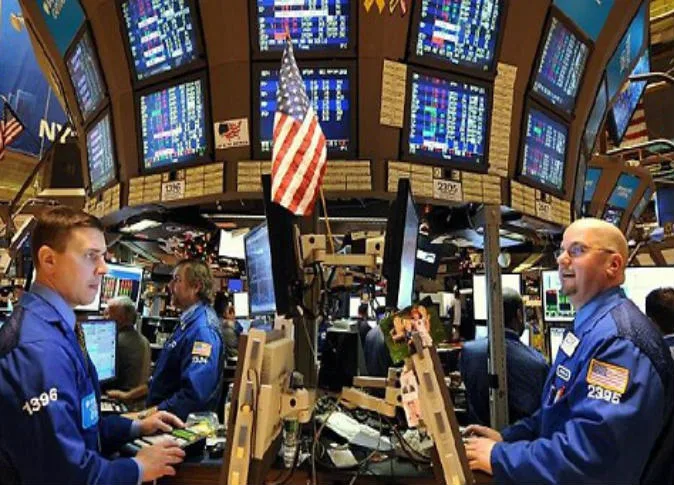 الأسواق الأمريكية تنهي يومها بانخفاض.