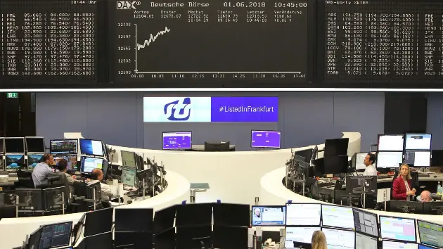 الأسواق الأوروبية تنخفض مع زيادة توقعات التضخم في منطقة اليورو الأسواق الأوروبية تنخفض مع زيادة توقعات التضخم في منطقة اليورو