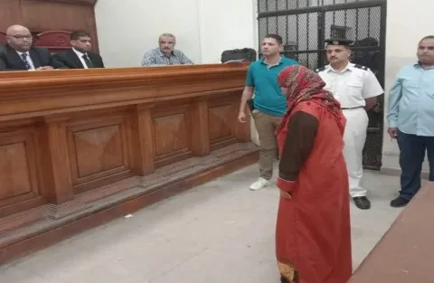 الأم تقتل ابنها وتقوم بتنظيفه وطهيه: آخر مستجدات جريمة مروعة أثارت ضجة واسعة. الأم تقتل ابنها وتقوم بتنظيفه وطهيه: آخر مستجدات جريمة مروعة أثارت ضجة واسعة.