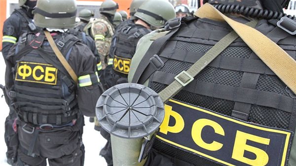 الأمن الروسي يعتقل 10 أشخاص قدموا معلومات لاستخبارات كييف لتنظيم هجمات إرهابية الأمن الروسي يعتقل 10 أشخاص قدموا معلومات لاستخبارات كييف لتنظيم هجمات إرهابية