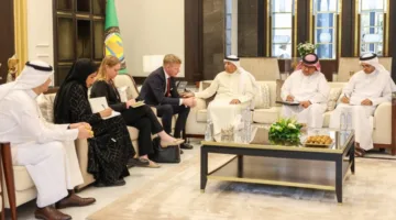 الأمين العام لمجلس التعاون يجدد دعم دول المجلس لجهود الأمم المتحدة للتوصل إلى حلّ سياسي في اليمن
