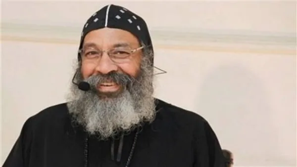 الأنبا رافائيل يقود جلسة روحية لشمامسة كنائس وسط القاهرة الأنبا رافائيل يقود جلسة روحية لشمامسة كنائس وسط القاهرة