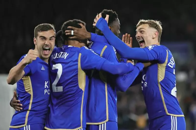 الأهلي السعودي يسعى للتعاقد مع لاعب من ليستر سيتي الأهلي السعودي يسعى للتعاقد مع لاعب من ليستر سيتي