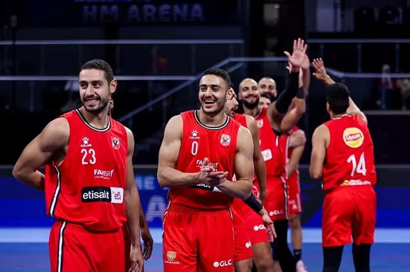 الأهلي يتأهل لنهائي كأس مصر لكرة السلة بفوز ساحق على سبورتنج الأهلي يتأهل لنهائي كأس مصر لكرة السلة بفوز ساحق على سبورتنج