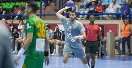 الأهلي يتفوق على منتدى درب السلطان المغربي ويتأهل لنهائي كأس الكؤوس لكرة اليد