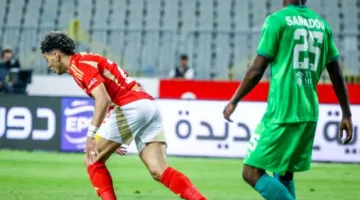 الأهلي يعتلي صدارة الدوري برباعية في المصري
