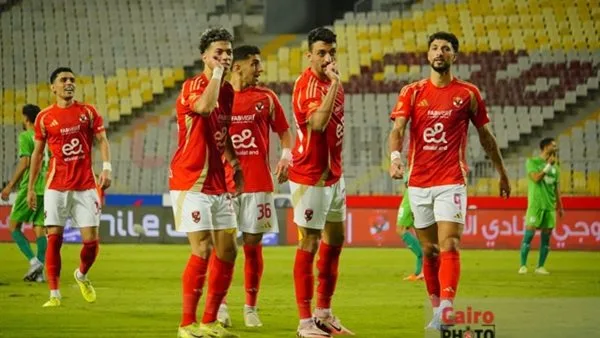 الأهلي يعود لتدريباته استعدادًا لمواجهة سيراميكا كليوباترا بالدوري الأهلي يعود لتدريباته استعدادًا لمواجهة سيراميكا كليوباترا بالدوري