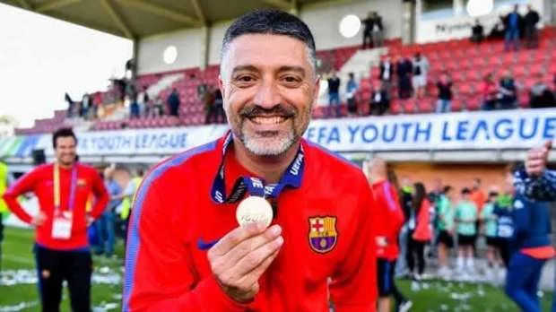 الأهلي يفاوض مدرب برشلونة السابق.. مرشح بقوة لخلافة كولر الأهلي يفاوض مدرب برشلونة السابق.. مرشح بقوة لخلافة كولر