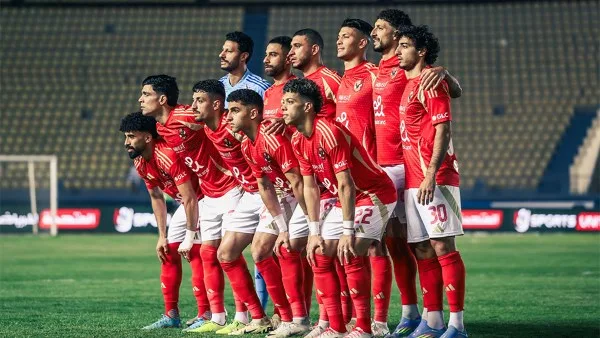 الأهلي يُغادر إلى الإسكندرية لمواجهة المصري بالدوري الأهلي يُغادر إلى الإسكندرية لمواجهة المصري بالدوري