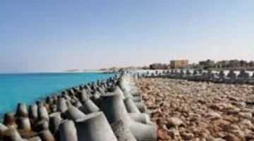 “الإسكان”: إعداد كود لحماية الشواطئ من آثار التغيرات المناخية
