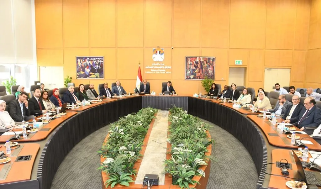 الإسكان تجهز لإطلاق الاستراتيجية الوطنية للمدن الذكية الجديدة