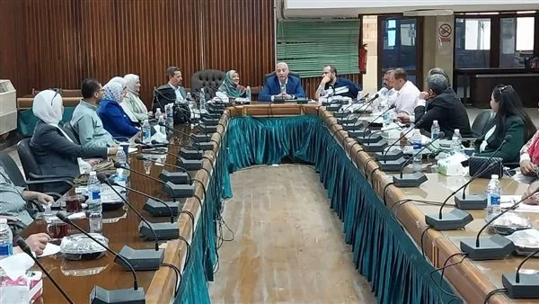 الإسكان: تحسين بيئة الاستثمار وإدارة منظومة المياه في ورشتي عمل بـ15 مايو والصالحية الجديدة الإسكان: تحسين بيئة الاستثمار وإدارة منظومة المياه في ورشتي عمل بـ15 مايو والصالحية الجديدة
