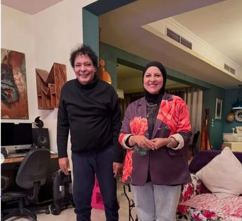 الإعلامية دعاء فاروق تكشف عن أحدث ظهور للكينج محمد منير «صور» الإعلامية دعاء فاروق تكشف عن أحدث ظهور للكينج محمد منير «صور»