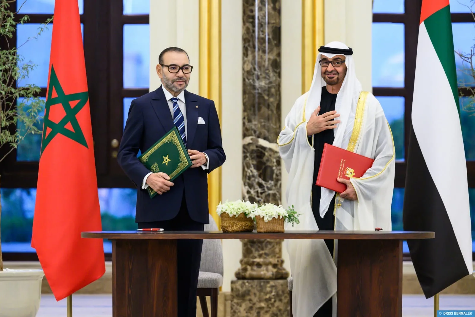 الإمارات تعلن عن إنهاء صياغة اتفاقية التعاون الاقتصادي مع المغرب الإمارات تعلن عن إنهاء صياغة اتفاقية التعاون الاقتصادي مع المغرب