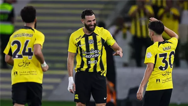 الاتحاد يتفوق على القادسية 2-1 في الشوط الأول من نهائي كأس خادم الحرمين الشريفين الاتحاد يتفوق على القادسية 2-1 في الشوط الأول من نهائي كأس خادم الحرمين الشريفين
