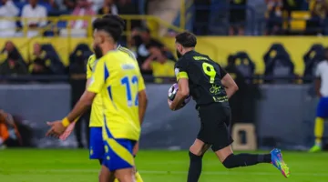 الاتحاد يصعق النصر ويعزز صدارته للدوري السعودي