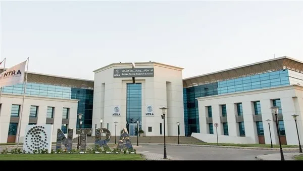 الاتصالات: مصر تُحقق تقدمًا بـ 39 مركزًا لتحتل المرتبة السادسة عالميًا في مؤشر تنظيم المحافظ الإلكترونية الاتصالات: مصر تُحقق تقدمًا بـ 39 مركزًا لتحتل المرتبة السادسة عالميًا في مؤشر تنظيم المحافظ الإلكترونية