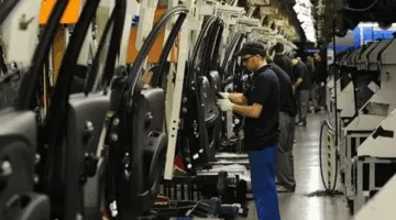 الاقتصاد البريطاني يفاجئ الجميع بنمو بنسبة 0.7% في مارس